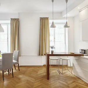Bednarska Old Town Apartamento